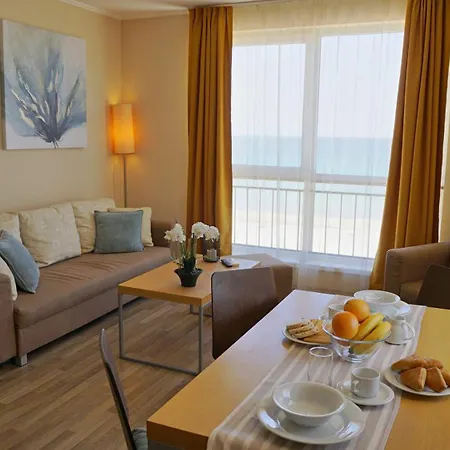 Seafront In דירה אובזור