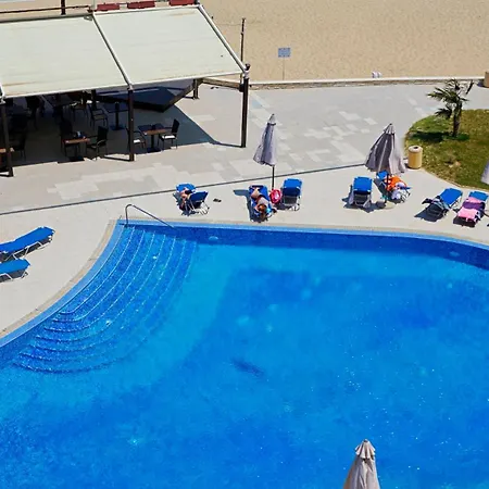 Seafront In * אובזור
