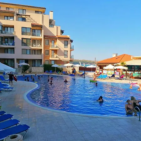 Seafront In דירה אובזור