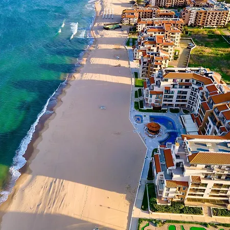 דירה Seafront In *
