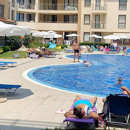 דירה Seafront In
